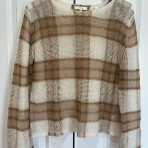 Vince top/sweater size M